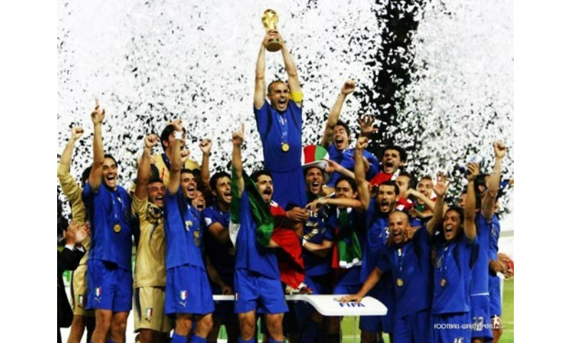 Ý vô địch World Cup 2006 đầy ngoạn mục và hấp dẫn trước đội tuyển Pháp