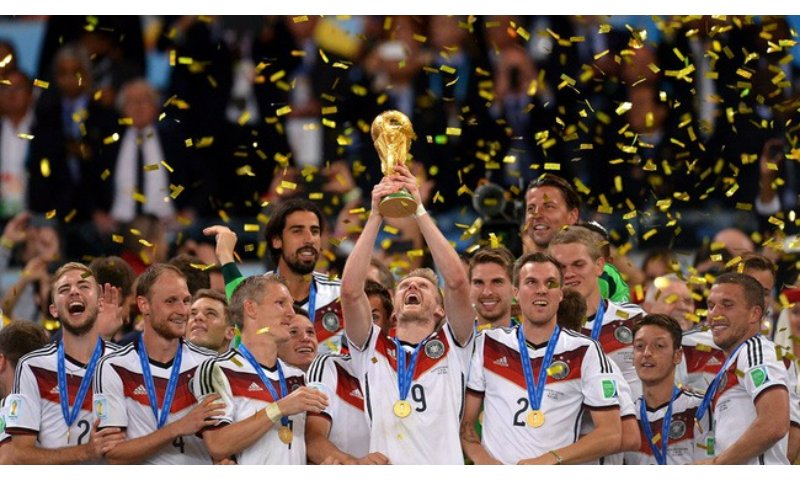 Chức vô địch World Cup 2014 cực xúc động sau 24 năm của Đức